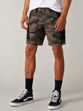 686 Men's Anything Hybrid Short Camo Size 32